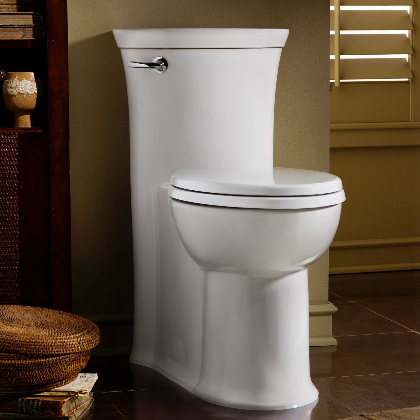 American Standard Tropic One-Piece 1.28 gpf/4.8 Lpf Chair Height Elongated Toilet With Seat