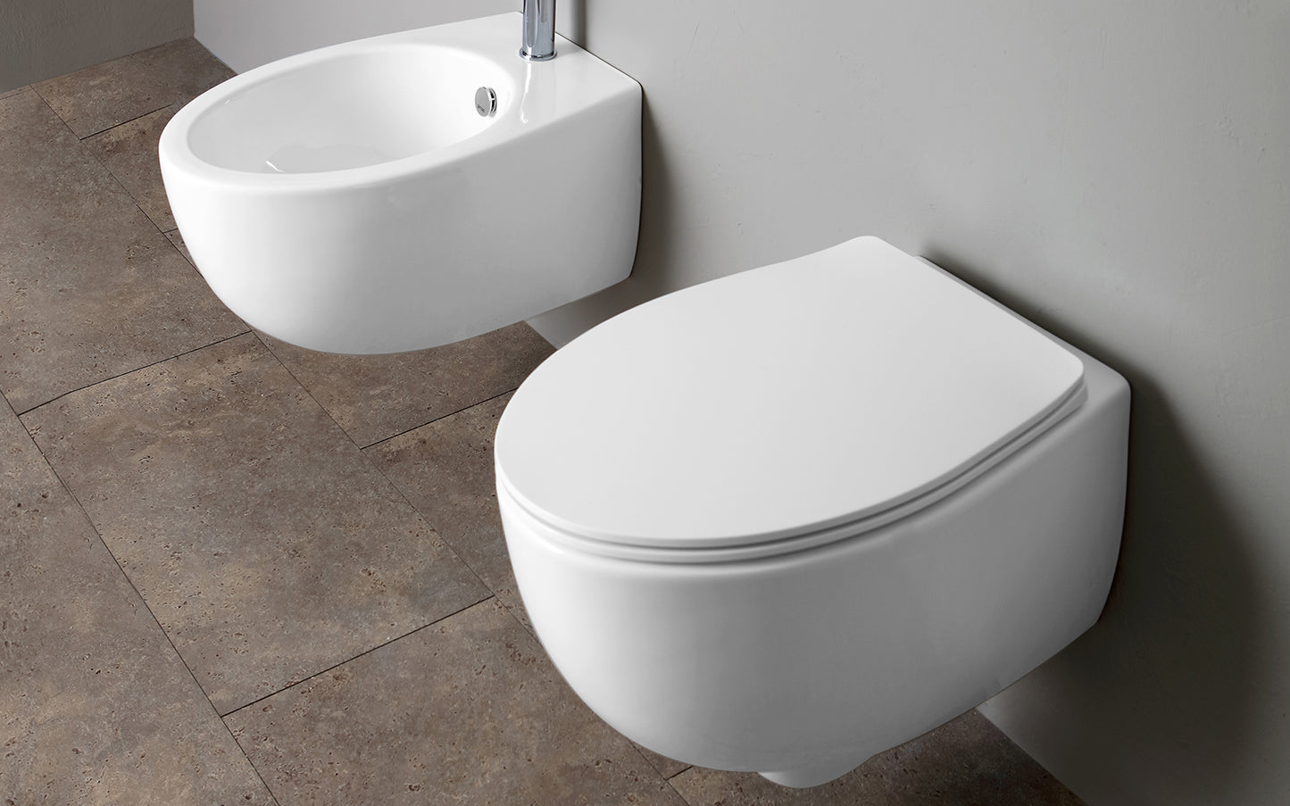 Simas BR18C - WC suspendu sans rebord BORMIO avec siège