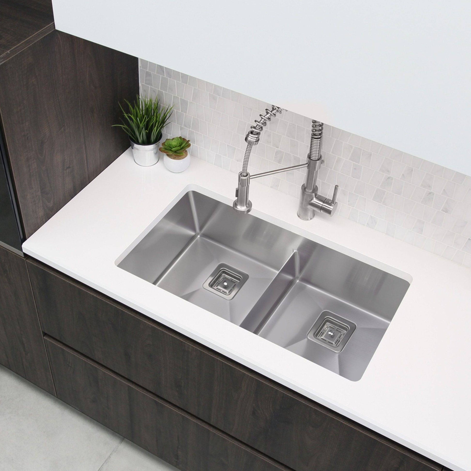 Stylish Spazio 33" x 18" Slim Low Divider Double Bowl Undermount Stainless Steel Kitchen Sink S-501XG - Renoz