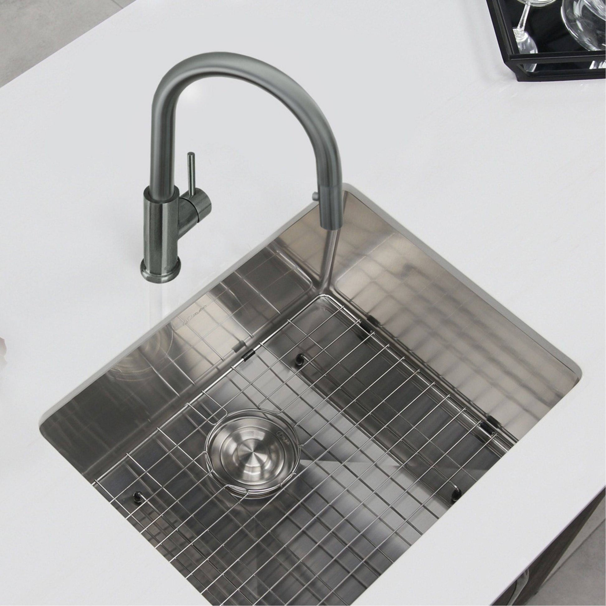 Stylish Modena 14" Kitchen Faucet Single Handle Pull Down Dual Mode Stainless Steel GunMetal Finish K-131P - Renoz