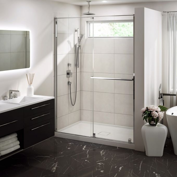 Porte de douche coulissante Kalia BALANCIA 48" x 79" avec verre transparent - Chrome brillant