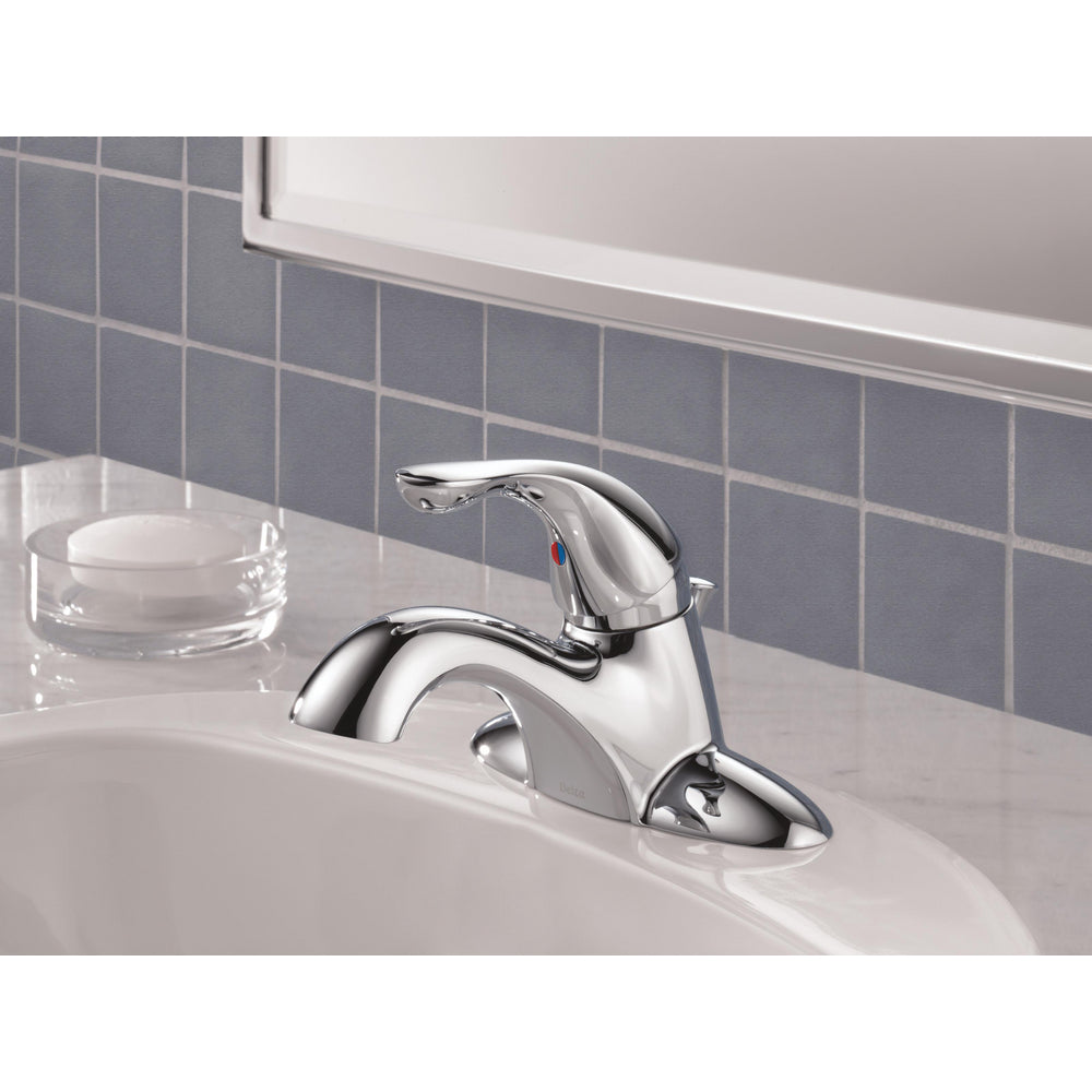 Delta CLASSIC Single Handle Centerset 3 Hole Bathroom Faucet- Chrome