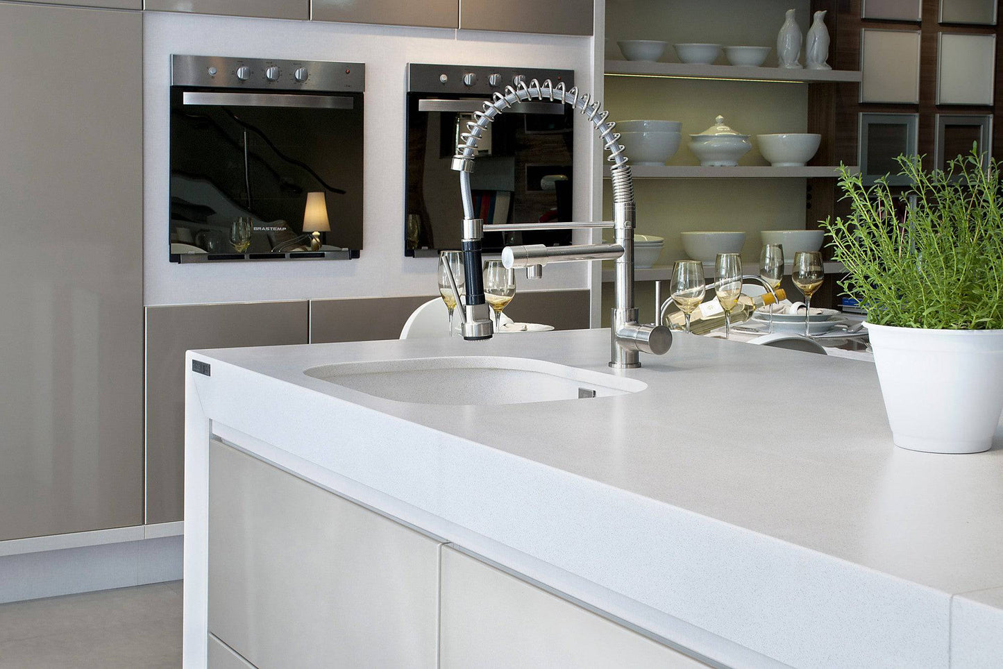 Silestone White Storm14 Natural Quartz Countertop - Renoz