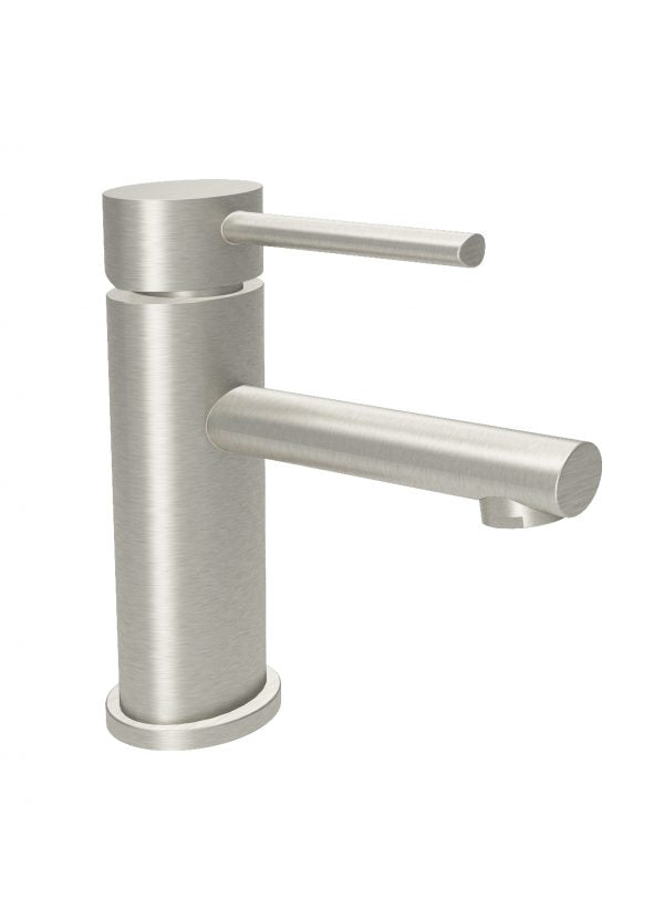 Baril Single Hole Lavatory Faucet With Drain  (Oval B14)