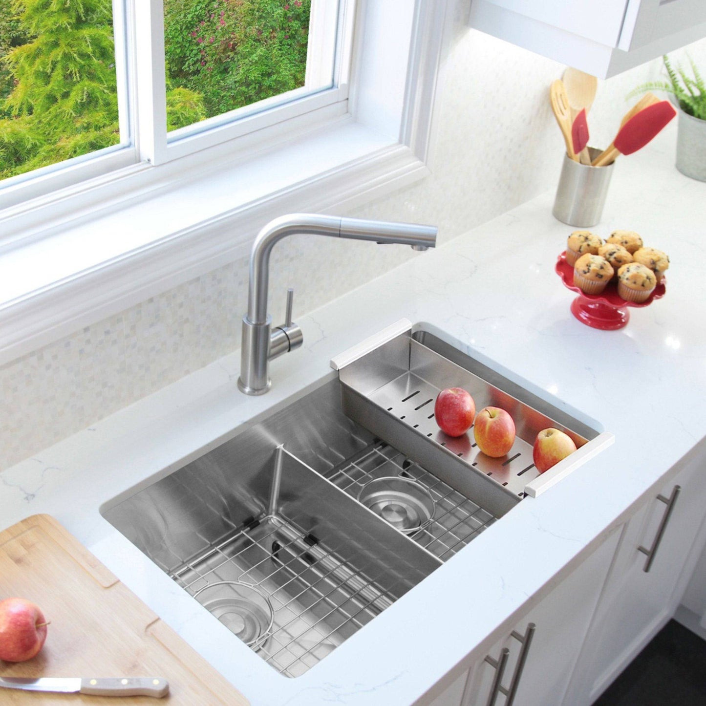 Stylish Ample 32" x 18" Slim Low Divider Double Bowl Undermount Stainless Steel Kitchen Sink S-321XG - Renoz